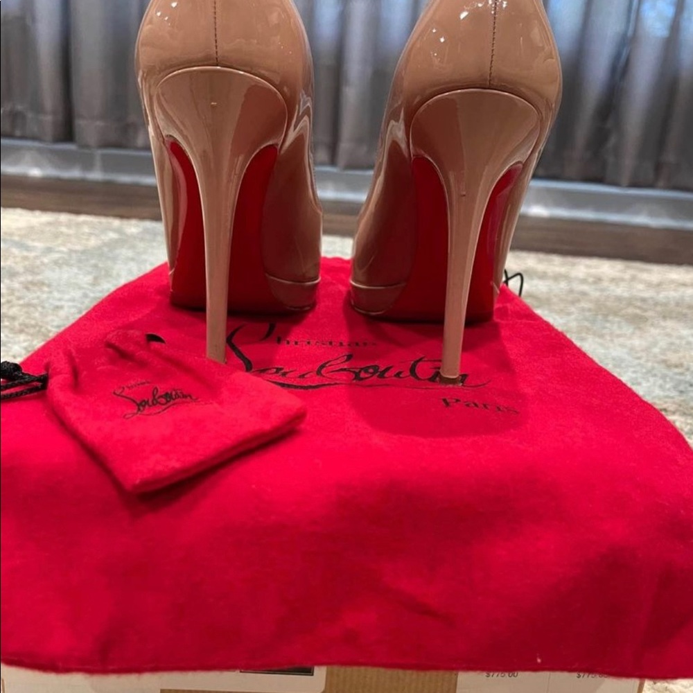 Christian Louboutin Nude 120mm (4.75 in) heel with slight platform. Size 38.5